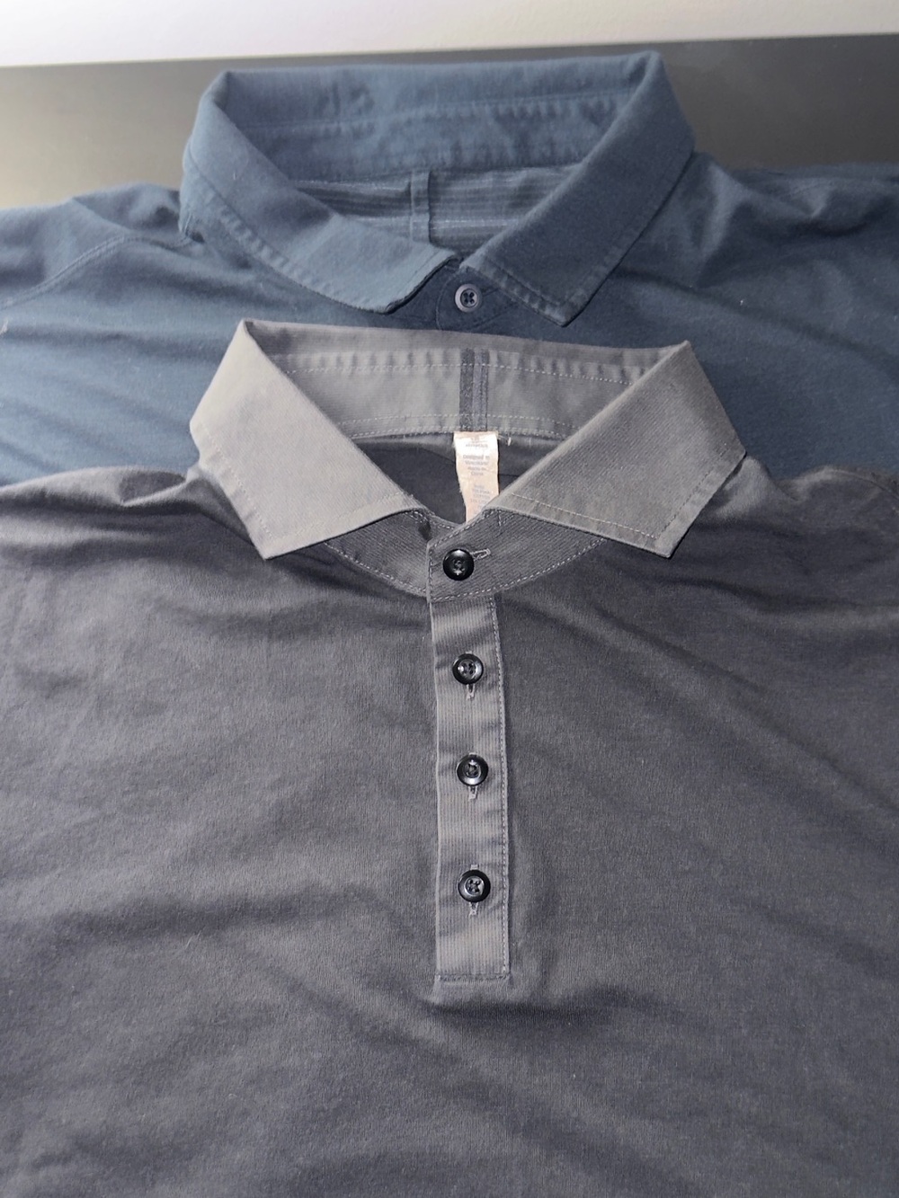 2 Lululemon SS polo Shirts - Sz XL